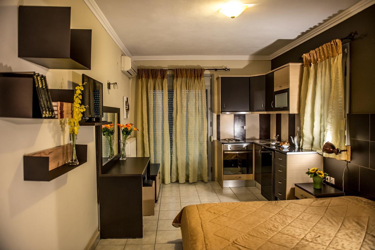 Sozos Inn Hotel Vónitsa Ngoại thất bức ảnh